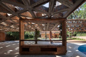 gabinete-de-arquitectura-quincho-tia-coral-asuncion-paraguay-designboom-08
