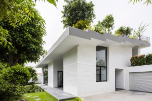 003-A-House-in-Nha-Trang-by-Vo-Trong-Nghia-Architects-ICADA